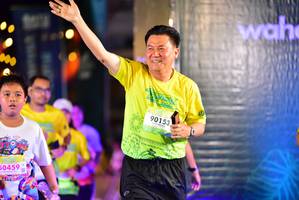 BIB: 199, 50459, 90153
                            <button type="button" onclick="openModal(21804438)" class="btn btn-primary btn-sm float-right btn-popup" data-toggle="modal" data-target=".modal-high-quality">
                        <i class="fas fa-shopping-cart"></i> Add to Cart
                    </button>
                                            <button type="button" onclick="isThisMe(21804438, true)" class="btn btn-success btn-sm float-right btn-popup btn-isme hidden" data-toggle="tooltip" data-placement="bottom" title="นี่คือรูปของคุณใช่ไหม คลิกที่นี่เพื่อเอาเข้าอัลบั้ม">
                        <i class="fas fa-plus"></i> Add to album
                    </button>
                    <button type="button" onclick="isThisMe(21804438, false)" class="btn btn-warning btn-sm float-right btn-popup btn-isnotme hidden">
                        <i class="fas fa-ban"></i> Remove from album
                    </button>